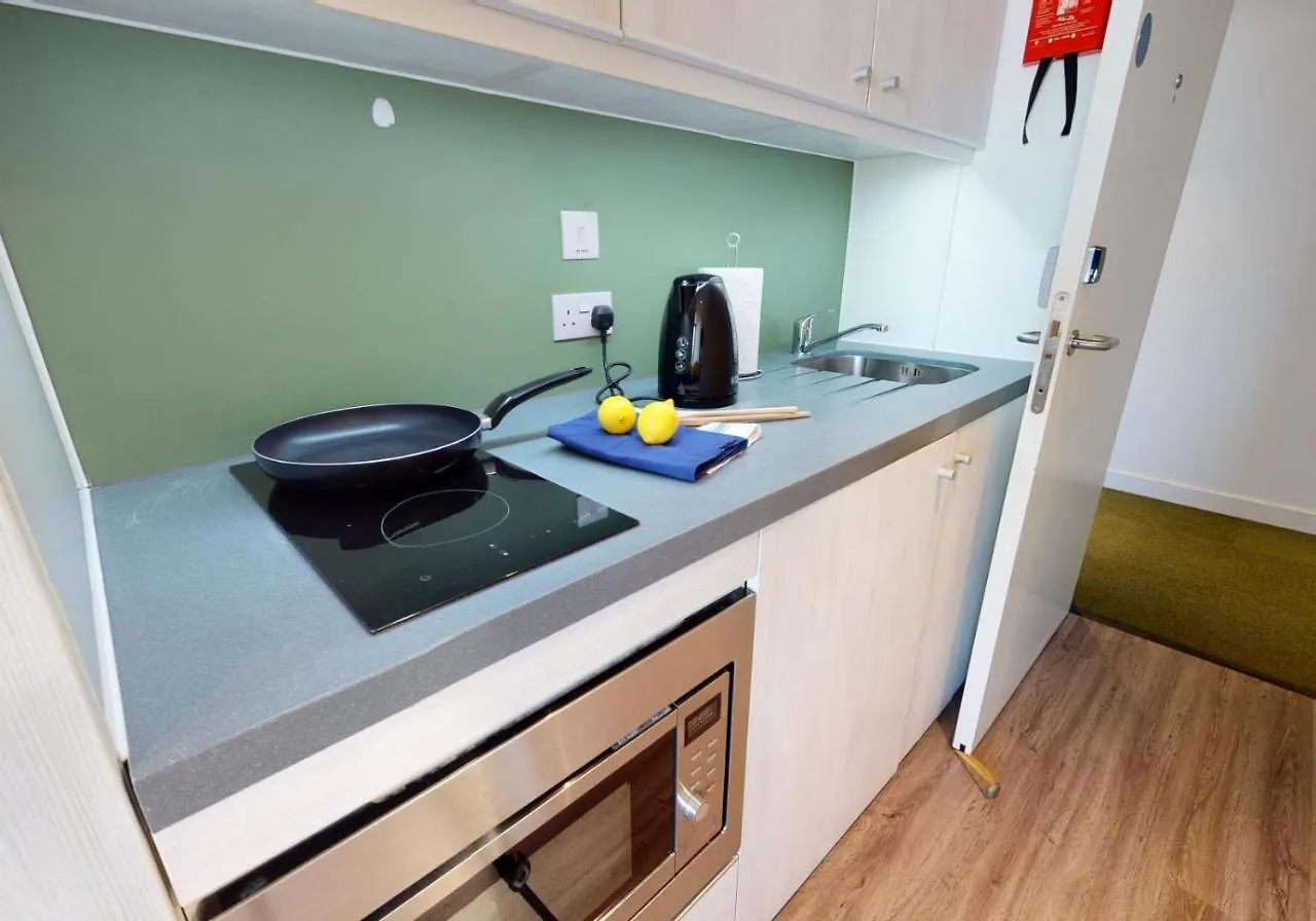 Apartment Stunning Aldgate Studio - Free Wifi And Gym! - Iq Aldgate